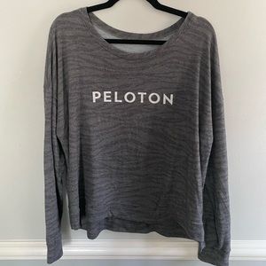 Peloton zebra pullover size XL